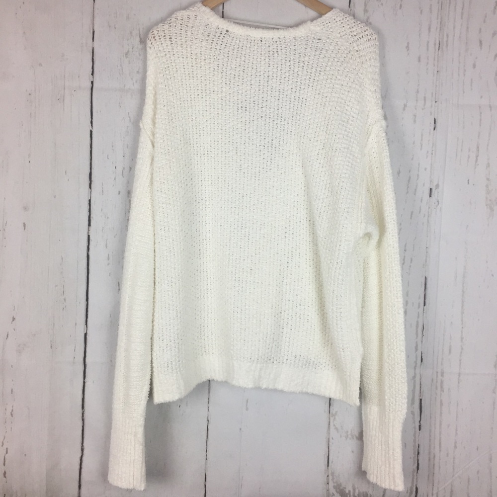 SOLD F r e e P e o p l e • Twist Front Sweater - Picture 8 of 8